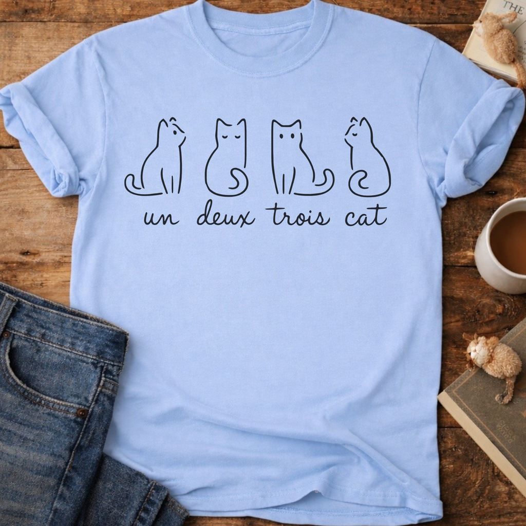Un, Deux, Trois Cat T-Shirt