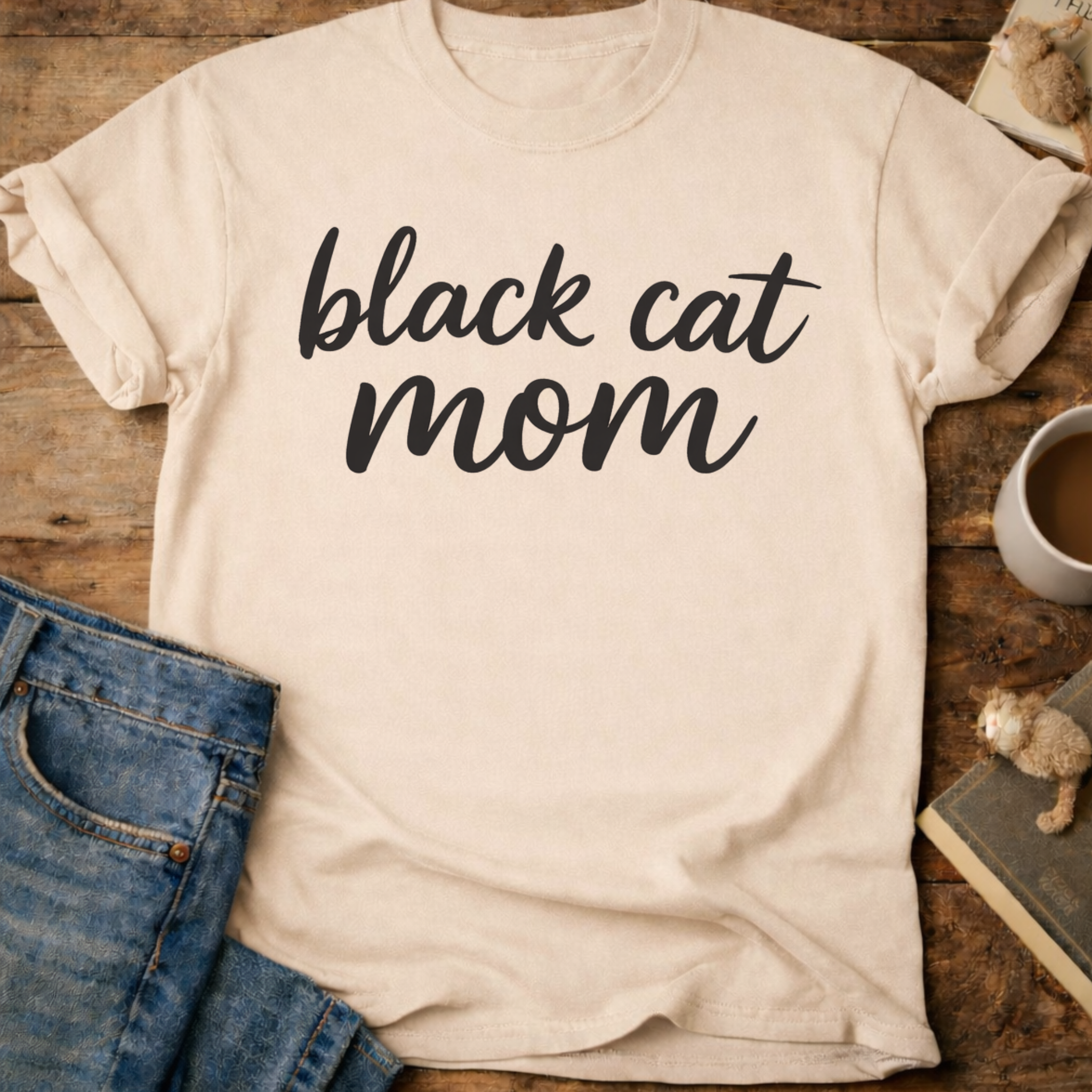 Black Cat Mom T-Shirt