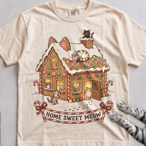 Gingerbread Cat House T-Shirt - Ivory
