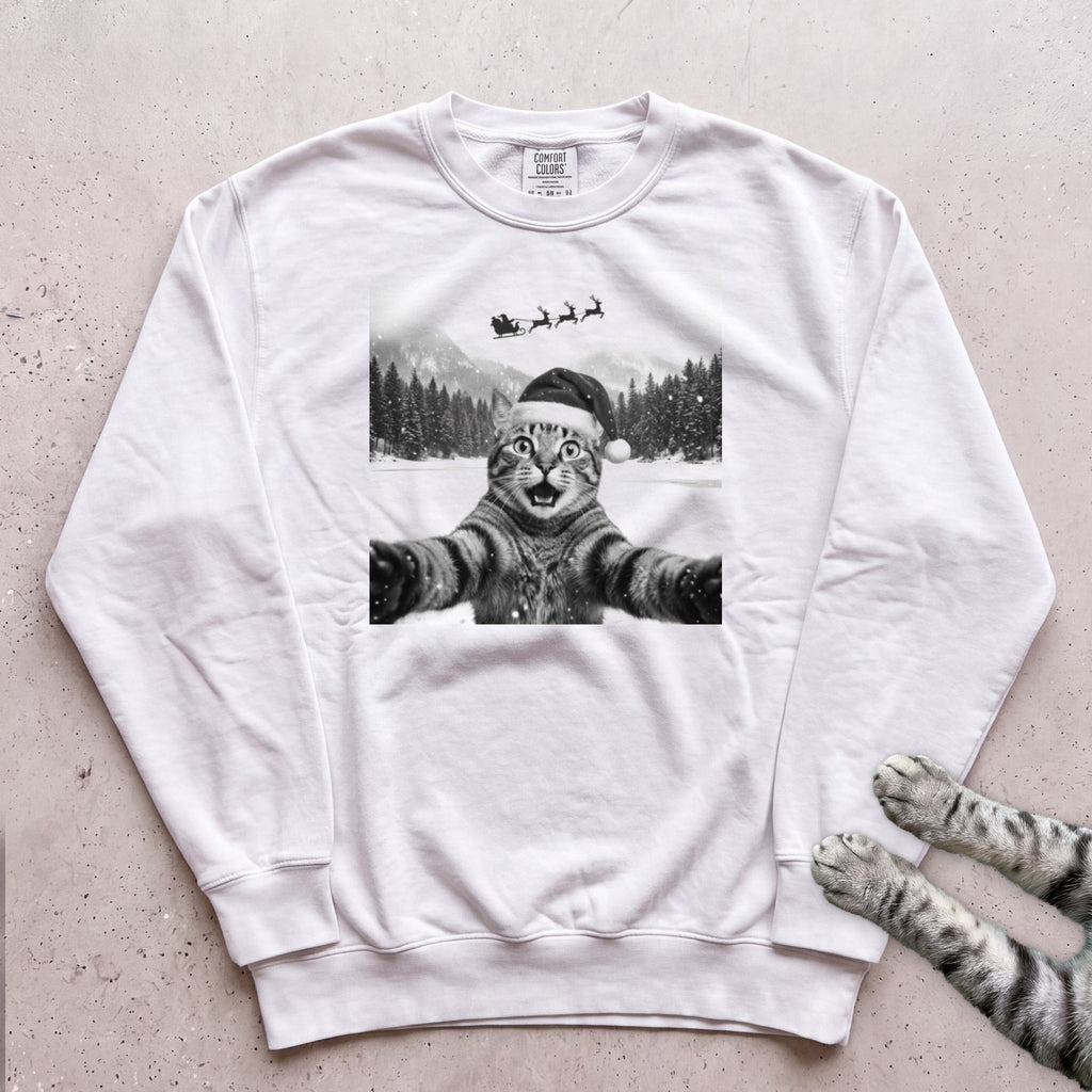 Santa Photobomb Selfie Cat Sweatshirt - White