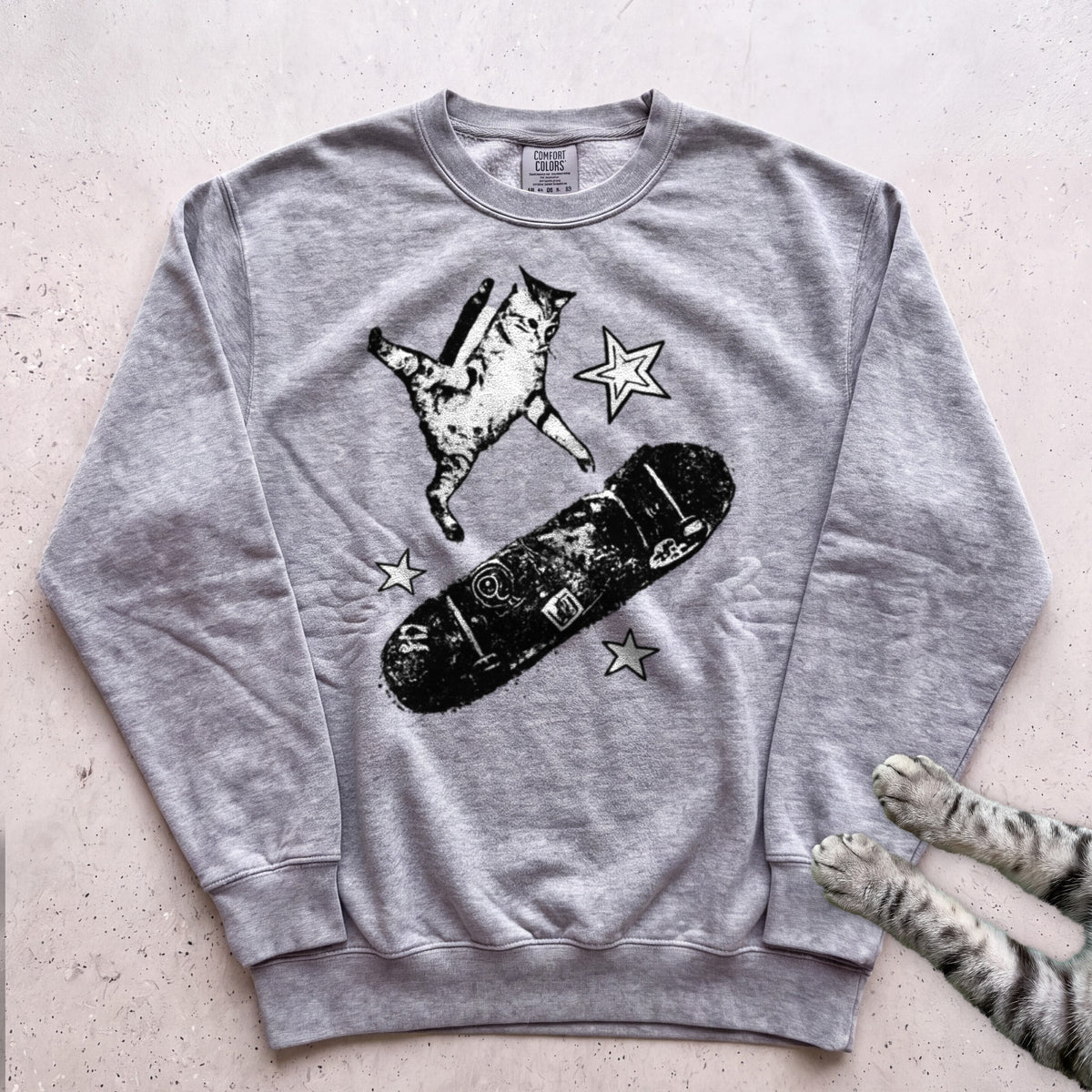 Skateboarding Cat Sweatshirt - Grey