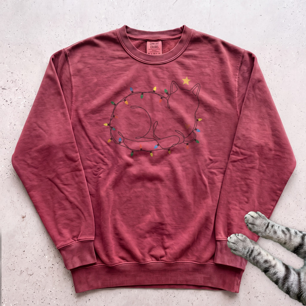 String Light Loaf Cat Sweatshirt - Crimson
