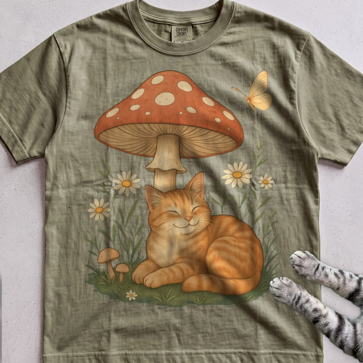 Cat Mushroom tee, Military Green