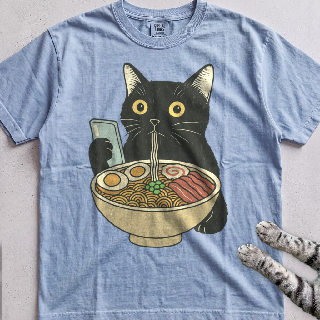 Ramen Date Cat tee, Light Blue