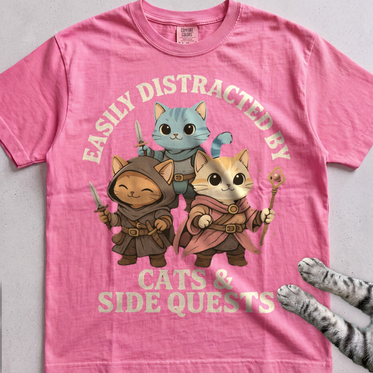 Cats & Side Quests tee, Azalea