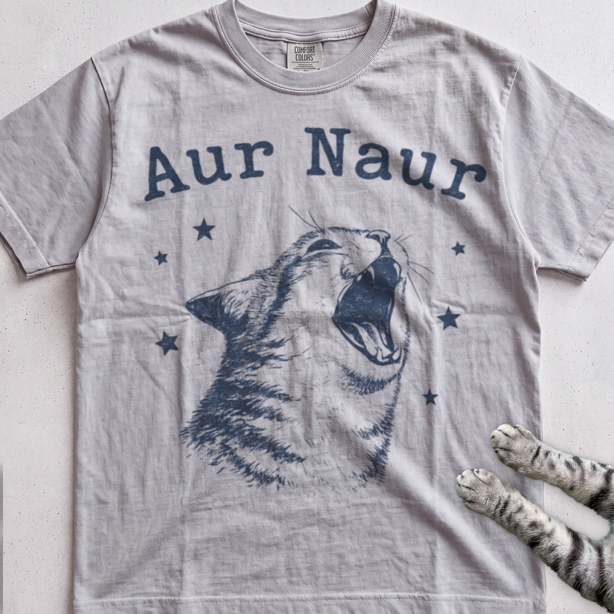 Aur Naur Cat Yawn tee, Sport Grey