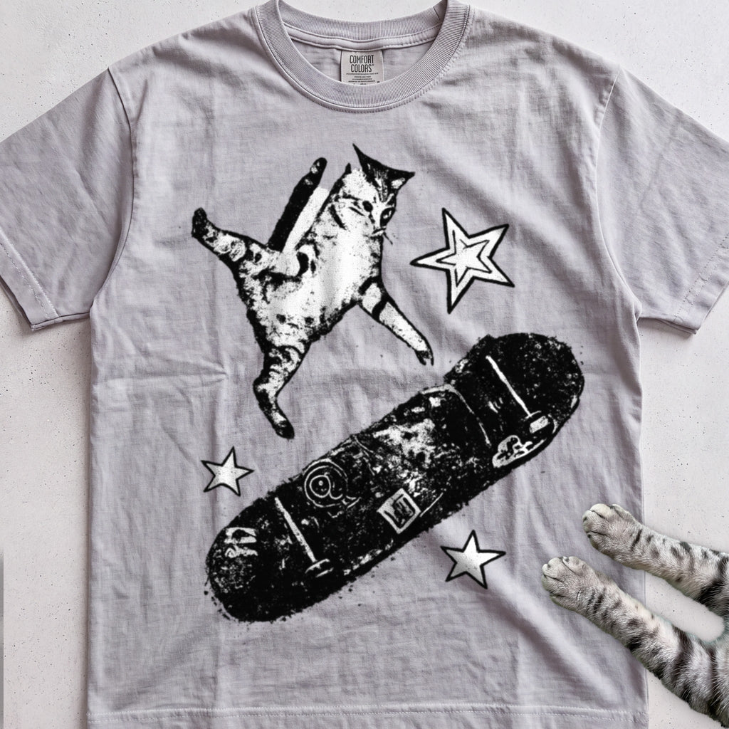Skateboarding Cat tee, Sport Grey